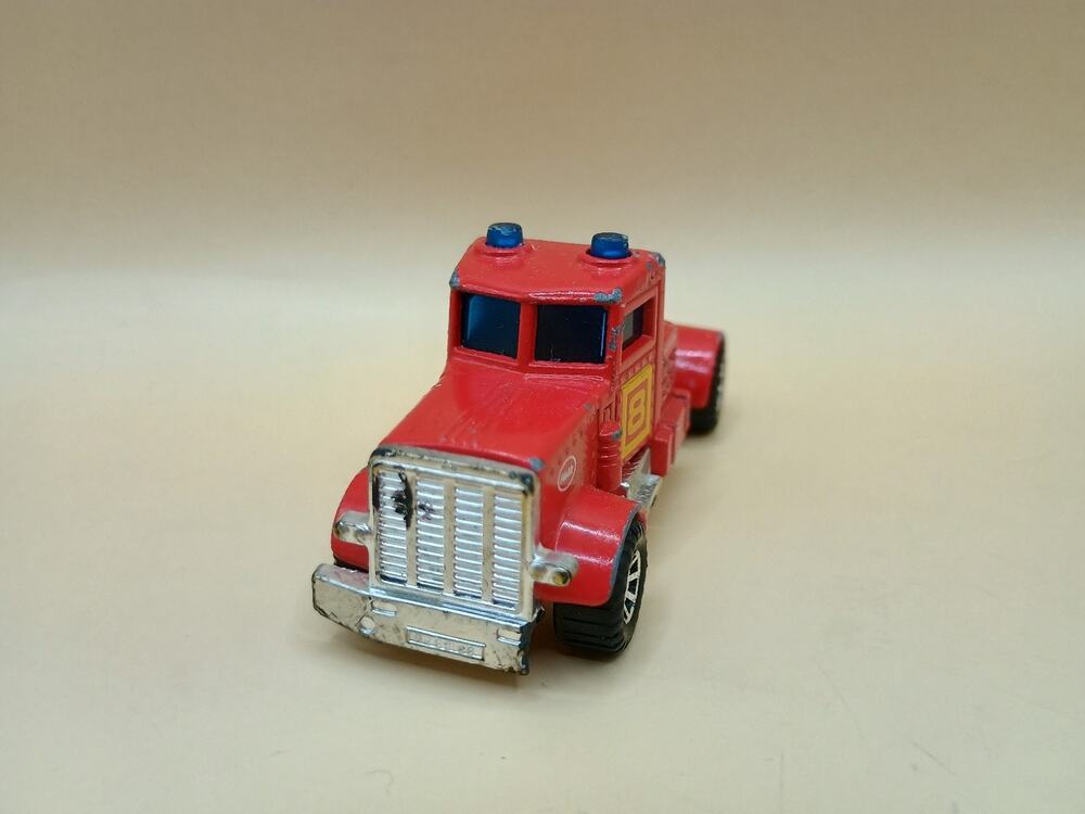 Matchbox Peterbilt Fire Truck 8 Rare Vintage Collectible 1984